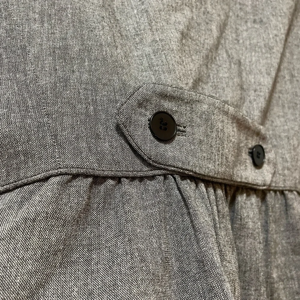 Club Monaco Grey Tailored Suit Set - Picture 13 of 16